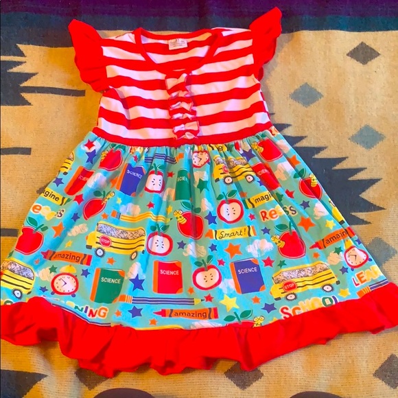 Little Girls School Bus Outfit 🚌 - Picture 2 of 3